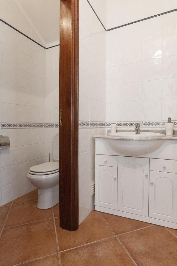 Ocean Breeze Villa Атогиа-да-Балейя Экстерьер фото